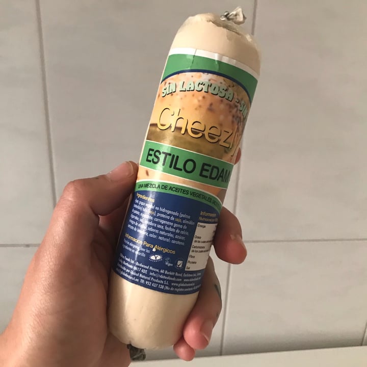 review photo of Cheezly Estilo Edam shared by @iciarwallace on 23 Jun 2021 - review