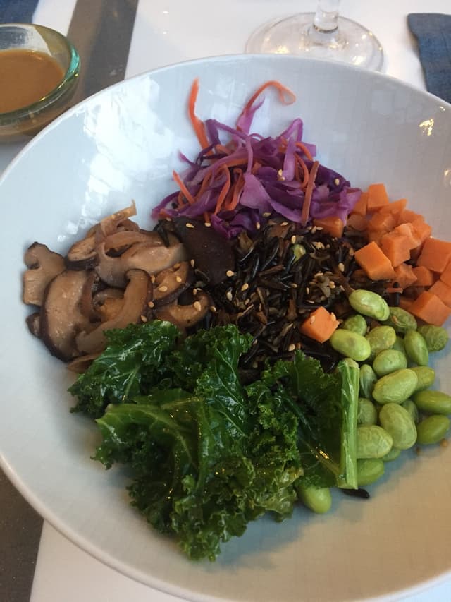 Foto del plato “Miso-Sesame Wild Rice Bowl”