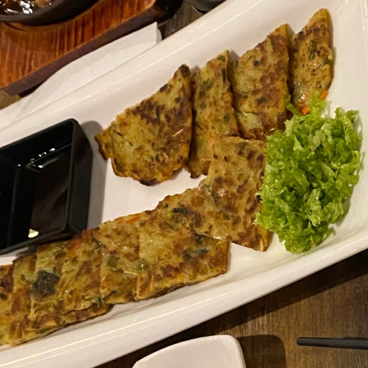 photo of Daehwa Vegetarian 야채전 Yachae Jeon (Vegetable Pancake) shared by @cciot on  18 Apr 2022 - review