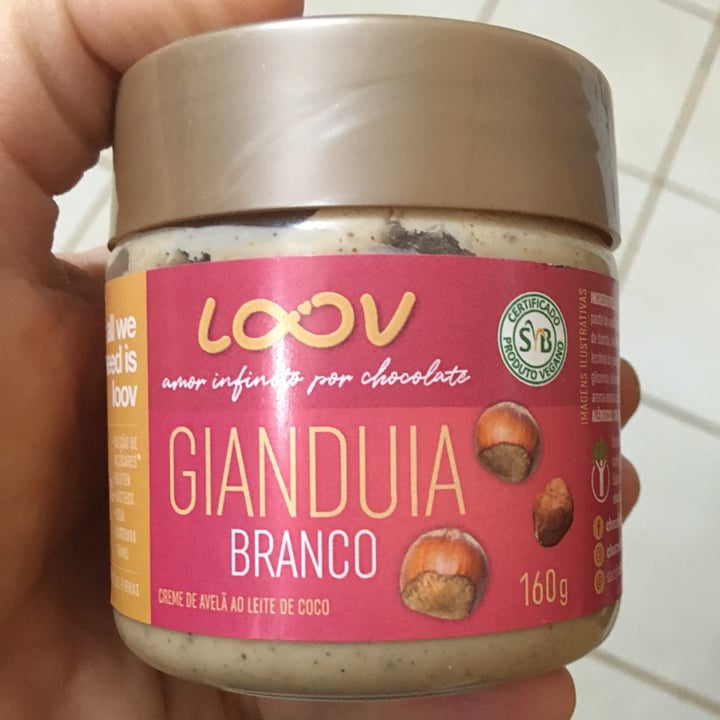 photo of Loov Creme de avelã ao leite de coco shared by @vivegana on  10 Jul 2021 - review