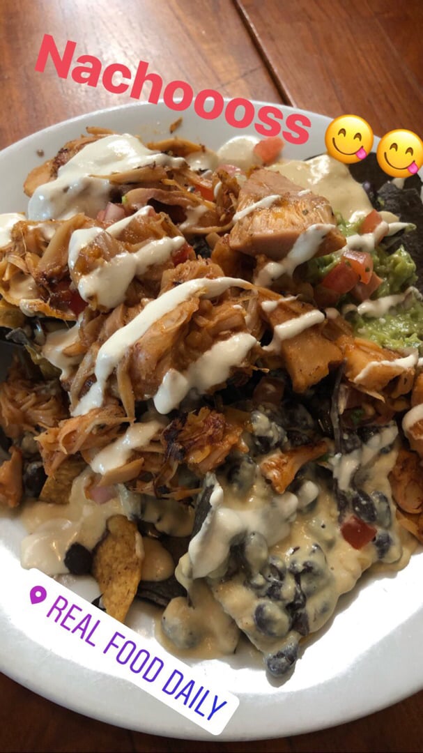 photo of Real Food Daily Nachos shared by @veganbooty on  13 Feb 2019 - review