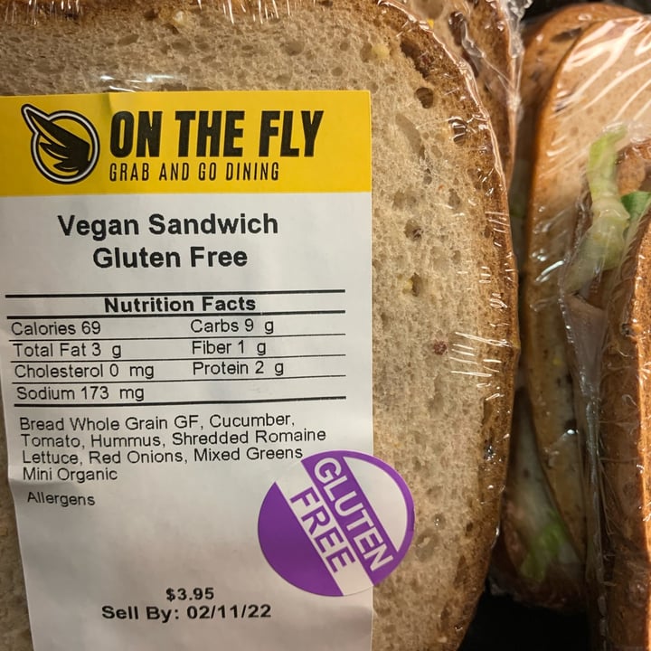 photo of University of Iowa Dining Vegan Gluten Free Veggie Sandwich shared by @gothvegan on  02 Mar 2022 - review