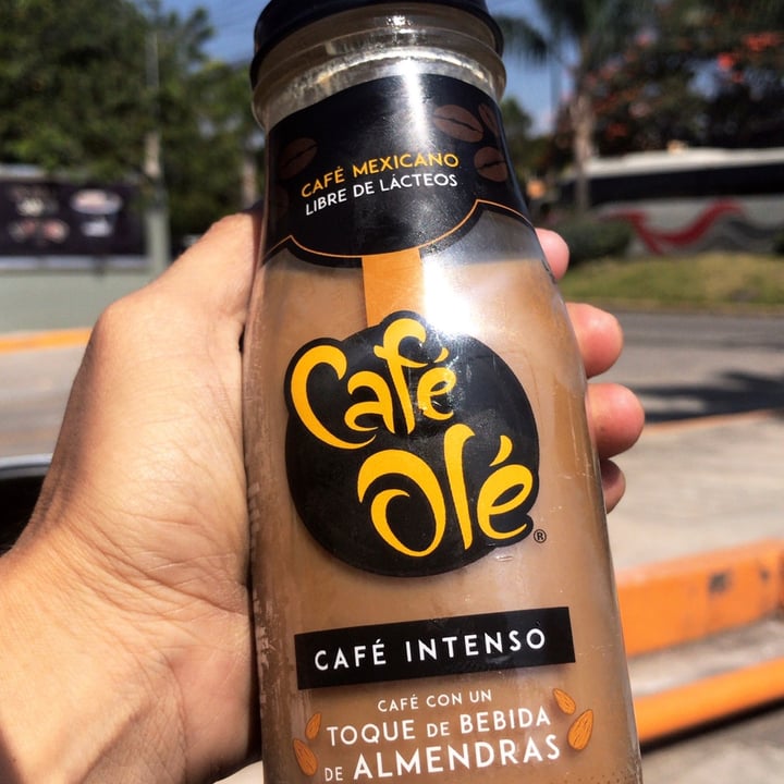 photo of Café Olé Café intenso con bebida de almendras shared by @sinaimorelos on  04 Sep 2020 - review