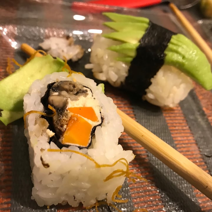 photo of Let it V - Vegan Sushi Tabla Hey Jude shared by @ladybiird on  12 May 2020 - review