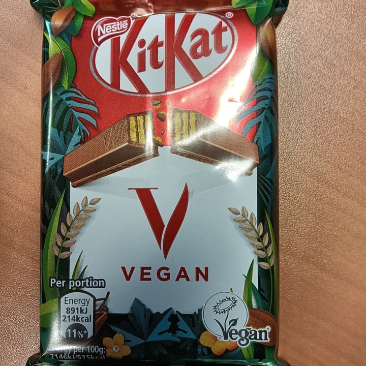 photo of Nestlé Kitkat Vegan shared by @filmart on  03 Nov 2021 - review