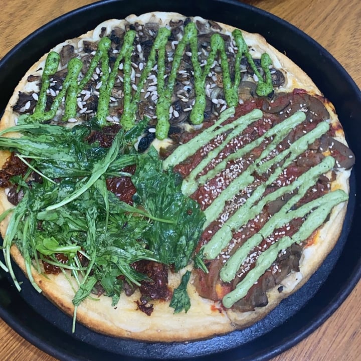 photo of Pizza Vegana Castelar Pizza miti-miti shared by @denisezeta on  28 Nov 2021 - review