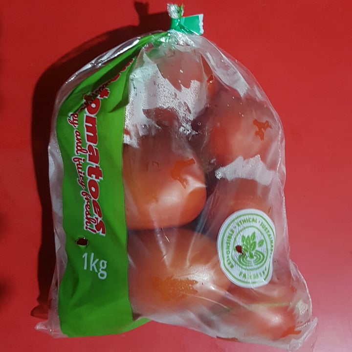 photo of Food Lover’s Market Tomatoes shared by @greenbeang on  29 Jan 2021 - review