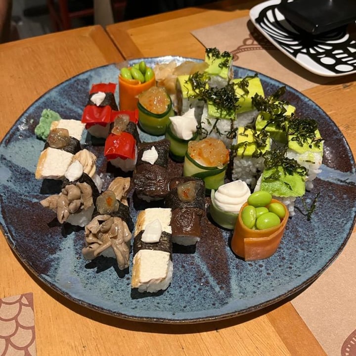 review photo of Sushimar Laranjeiras teishoku shared by @larissamarquet on 10 Jul 2022 - review