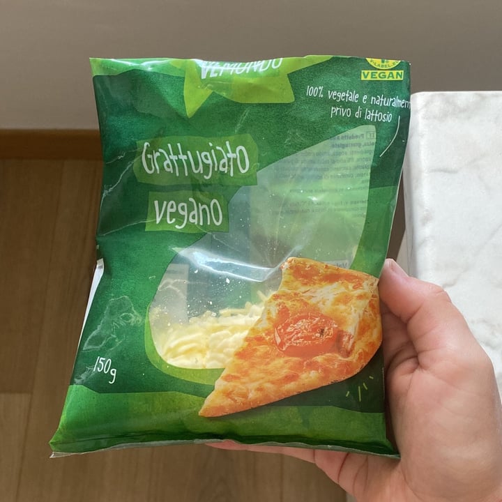 review photo of Vemondo Grattugiato Vegano shared by @veganfairytale on 26 Aug 2022 - review