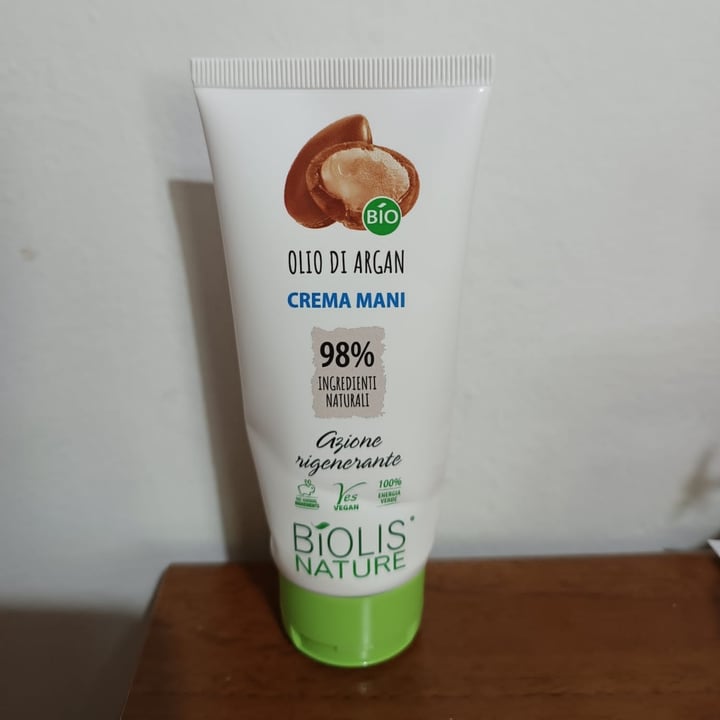 photo of Biolis Nature Crema mani olio di argan shared by @matteoveg on  30 Aug 2022 - review