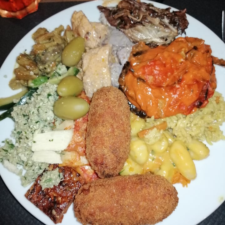 photo of VEGHOMETRO Piatto Buffet shared by @luiisaperfect on  13 Oct 2022 - review