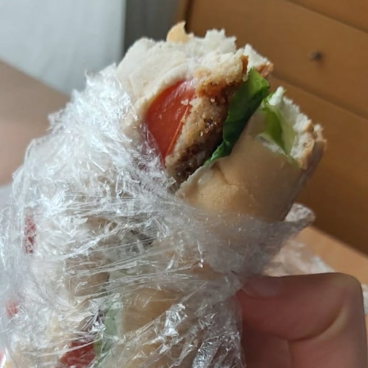 photo of Veganius Sandwich de seitan shared by @rocio1 on  08 Feb 2021 - review