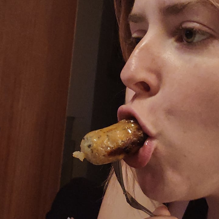 review photo of Plant Pioneers Carmelised Onion Shroomdogs shared by @telmasegura on 15 Sep 2020 - review
