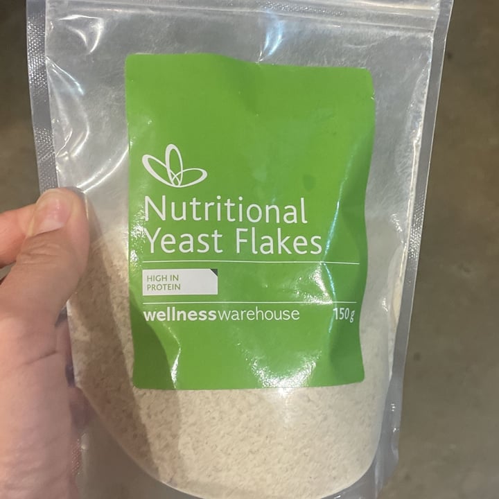review photo of Wellness Warehouse Nutritional yeast flakes shared by @sparkleshinejen on 28 Jul 2022 - review