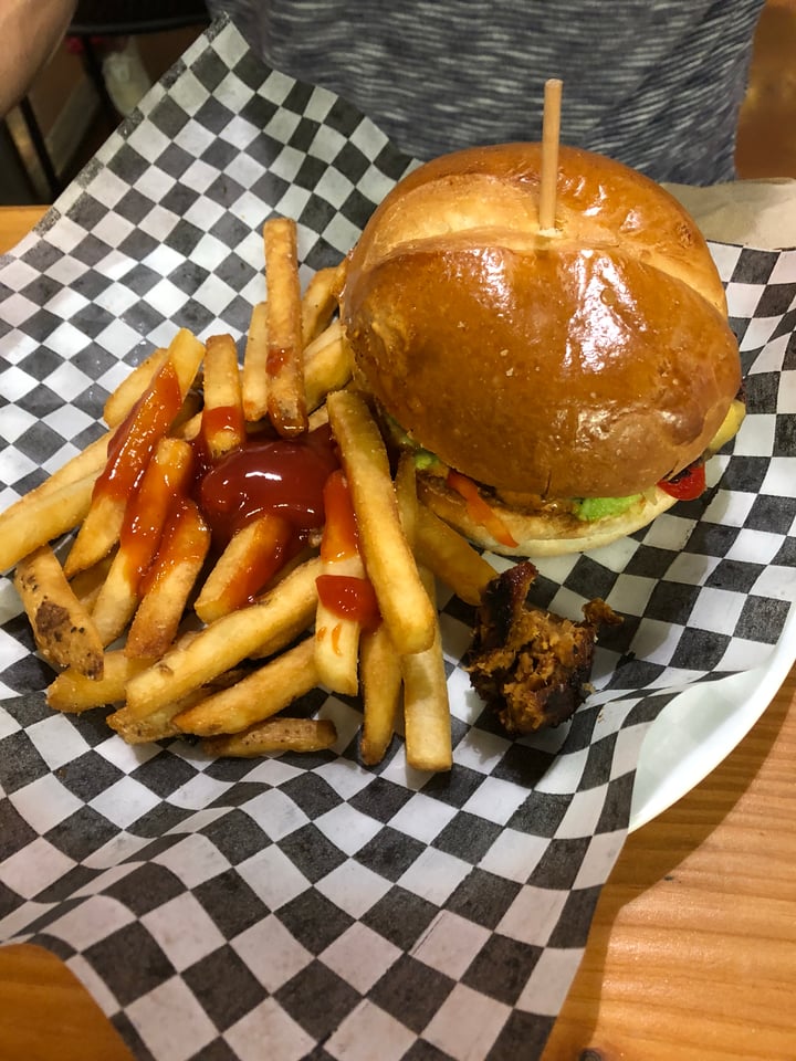 photo of The Very Good Butchers Smokin’ Burger shared by @kathryn on  24 May 2018 - review