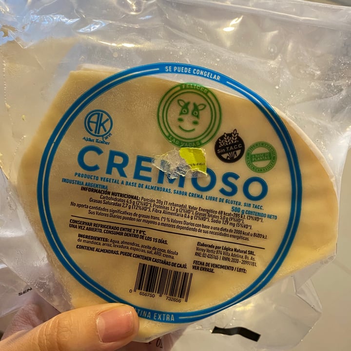 photo of Felices Las Vacas Queso Cremoso shared by @dagustina on  22 Jul 2021 - review