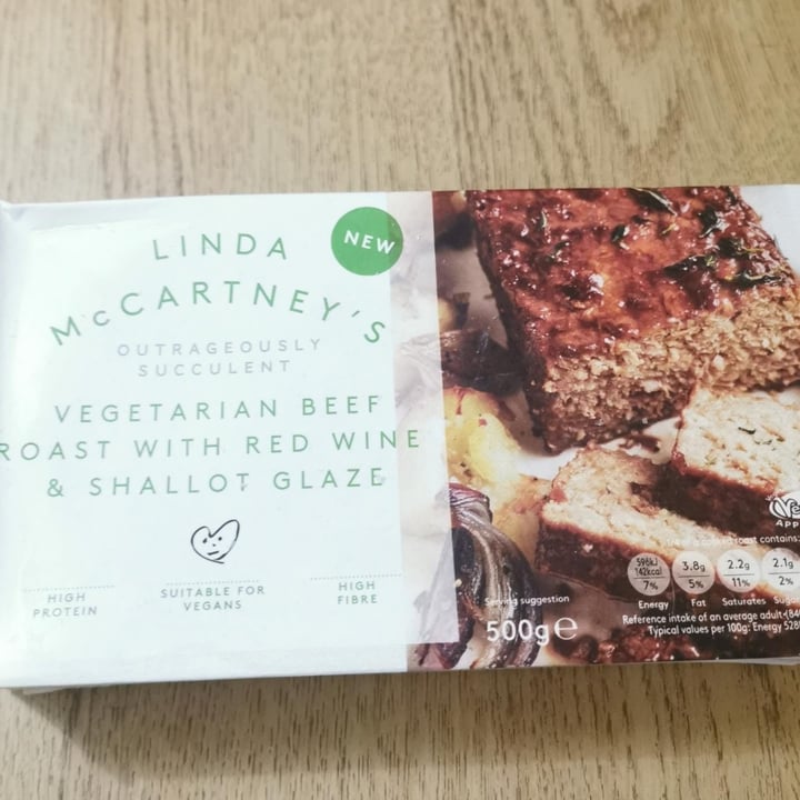 photo of Linda McCartney's Vegetarian Beef Roast with Red Wine & Shallot Glaze shared by @mariencd on  12 Jan 2022 - review
