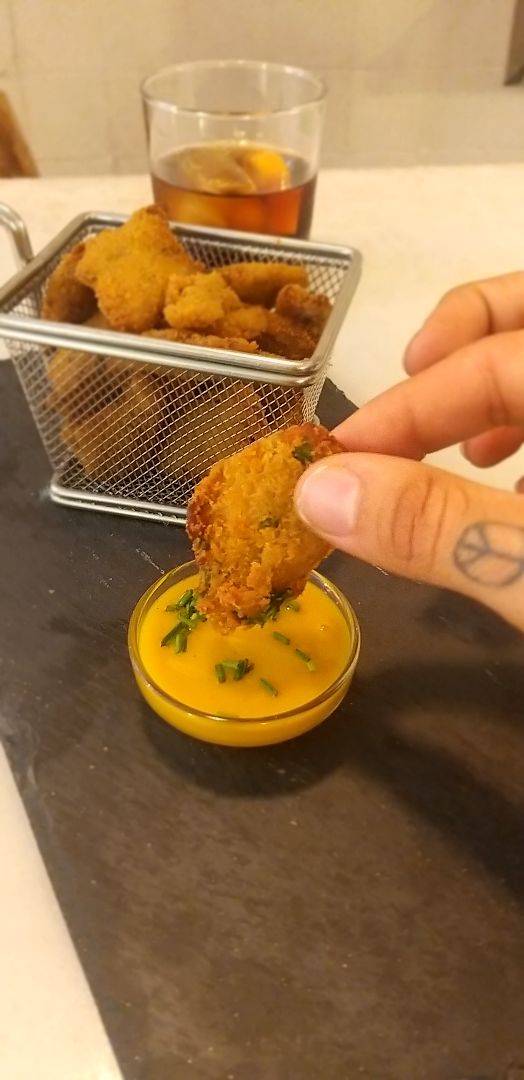 photo of Santa y Pura Vegan Bar Lágrimas De Heura shared by @ysmina09 on  06 Mar 2020 - review