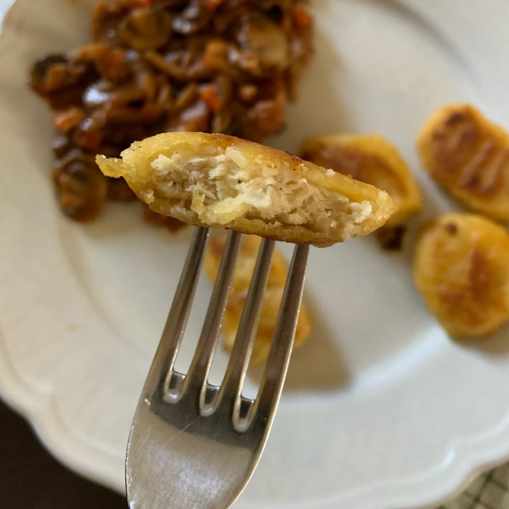 review photo of Vemondo Nuggets Vegani-Pepite Vegane con Salsa al Peperoncino Dolce shared by @gaiasct on 27 Sep 2022 - review