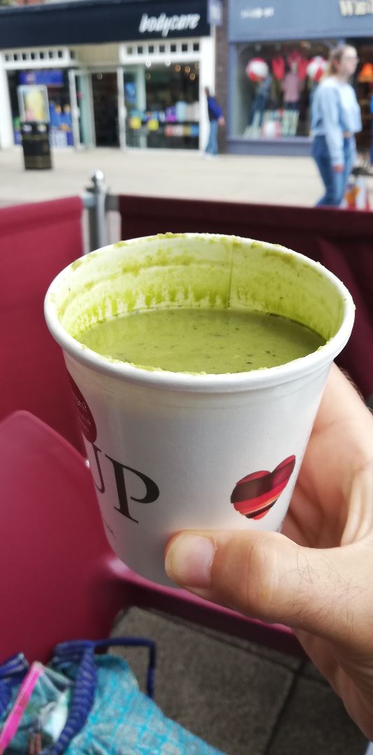 photo of Pret A Manger Pea & Mint soup shared by @bahoombie on  31 Jul 2019 - review