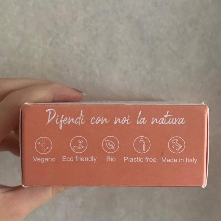 review photo of Enooso Bagnoschiuma solido vellutante shared by @simplyniky on 22 Aug 2022 - review