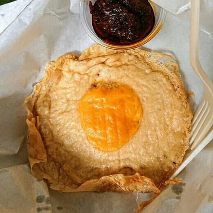 photo of VeganBurg Singapore Vegan Egg with Spicy Sambal Sauce shared by @veganspicegirl on  17 Jul 2019 - review