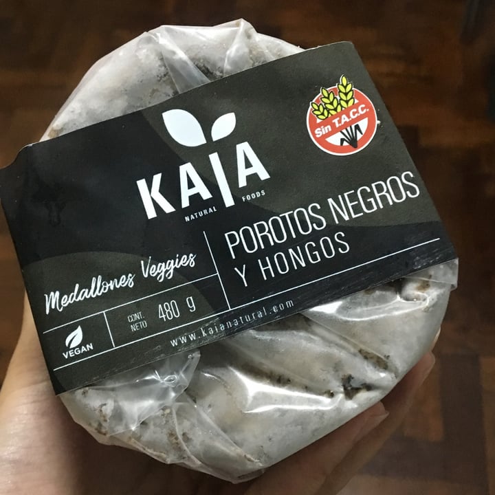 photo of Kaia Natural Foods Hamburguesa De Porotos Negros Y Hongos shared by @valentinadelalune on  24 Mar 2021 - review
