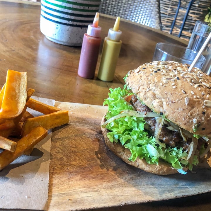 photo of The Green Place Mx The Original Burger shared by @jerrbur on  18 Sep 2021 - review