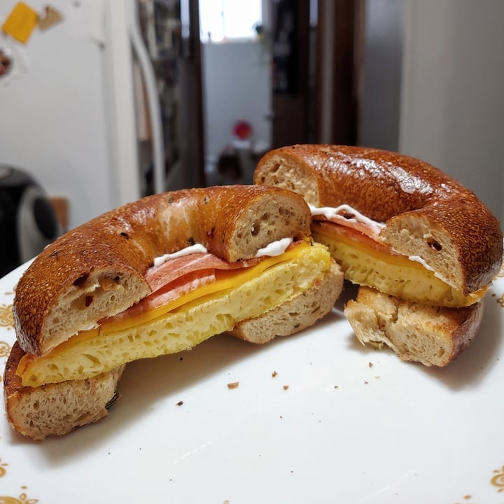 photo of Spielman Bagels and Coffee Roasters Egg, Cheese, and Meat shared by @treenuh on  27 Jan 2021 - review