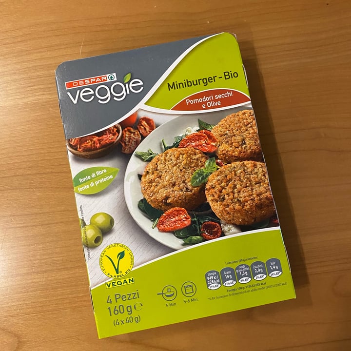 review photo of Despar Veggie Miniburger bio pomodori secchi e olive shared by @bettybex on 01 Apr 2022 - review