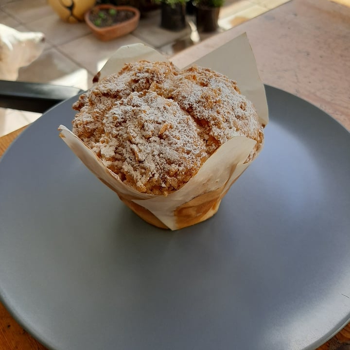 photo of Food Lover’s Market Apple & Cinnamon Muffin shared by @rynol on  04 Oct 2021 - review