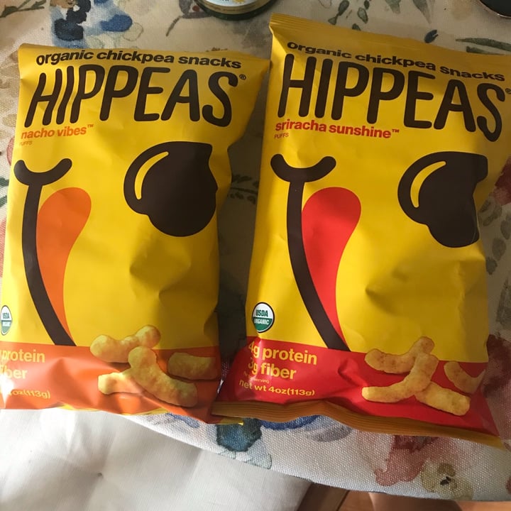 photo of Hippeas Nacho Vibes Organic Chickpea Puffs shared by @becccavocado on  09 Jun 2020 - review