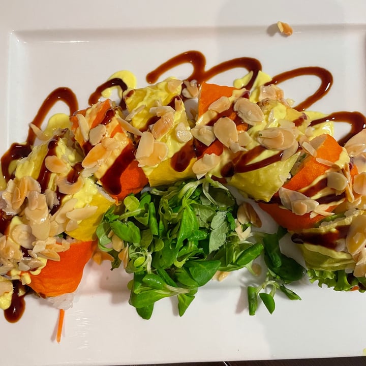photo of Asia Fusion Sushi Rainbow Vegan Roll shared by @ambra83 on  11 Jul 2021 - review