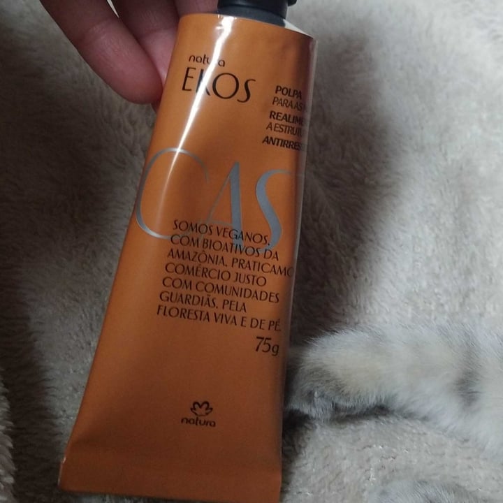 review photo of Natura Polpa Hidratante para as Mãos Castanha shared by @meguinha on 11 May 2022 - review