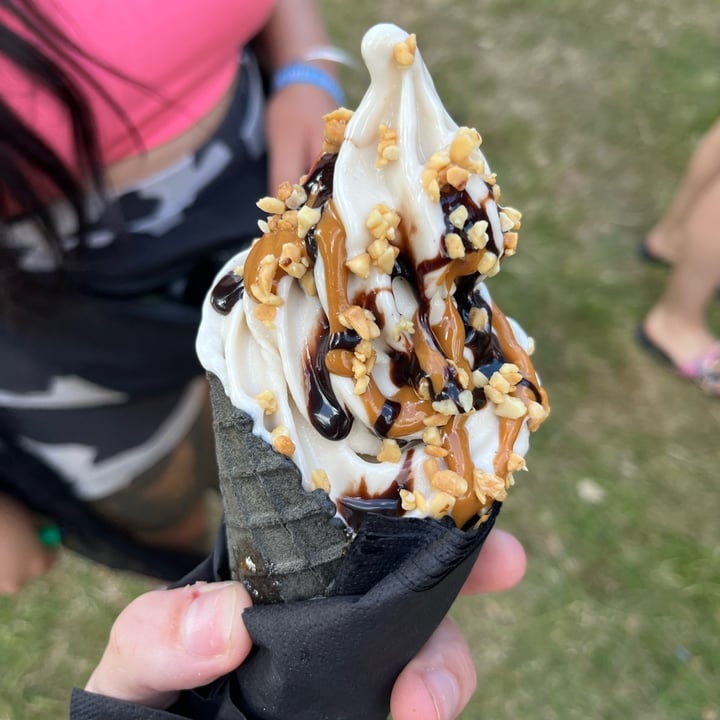 photo of DAPPA peanut butter ice cream shared by @rhiannondiamxnd on  19 Jul 2022 - review
