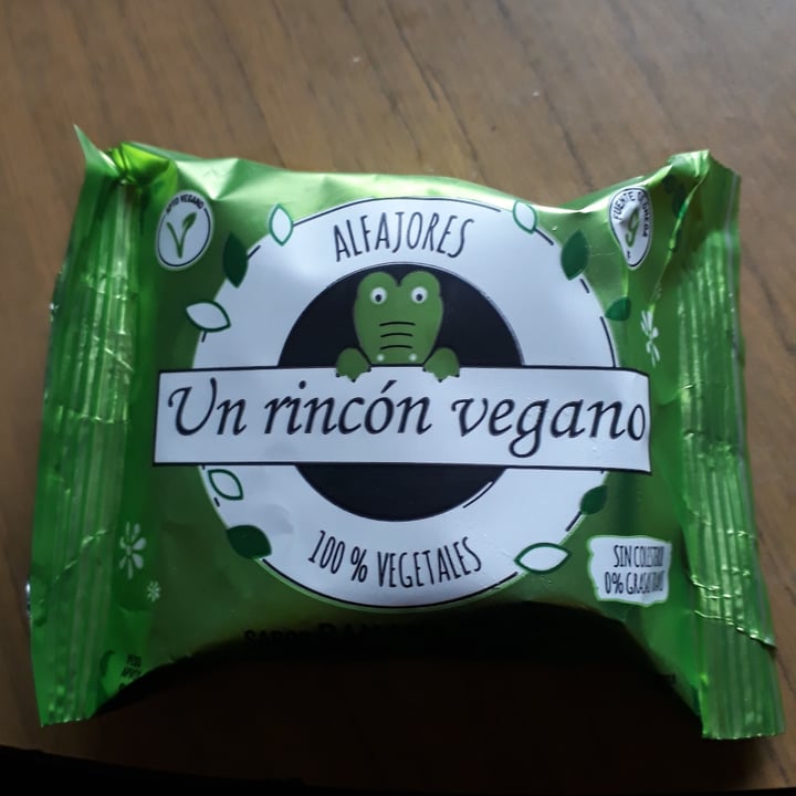 photo of Un Rincón Vegano Alfajor Banana Split shared by @rulitovegan on  10 Oct 2021 - review