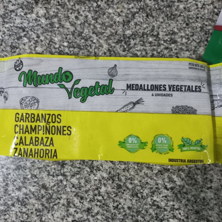 photo of Mundo Vegetal Medallones vegetales Garbanzos/Hongos/Calabaza/Zanahoria shared by @tebanchay on  10 May 2022 - review