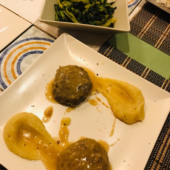 review photo of Ma Va' ? Restaurant Roma Polpette di lenticchie con purè al Marsala shared by @biancap90 on 20 Nov 2021 - review