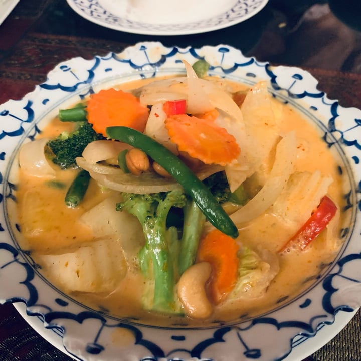 photo of Siam House Vegetable Massaman Curry shared by @allhess on  16 Dec 2021 - review