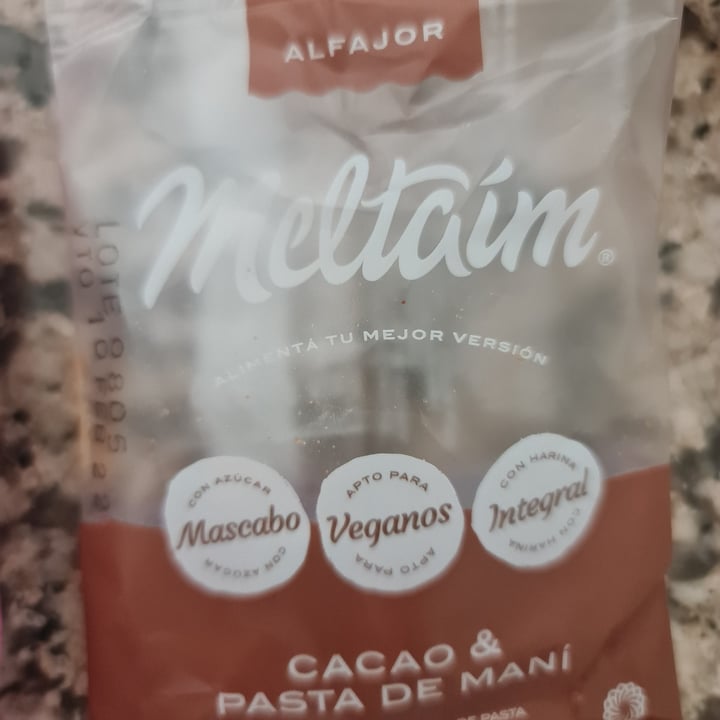 review photo of MeltaĂm Alfajor De Cacao Y Pasta De ManĂ shared by @kekorosen on 22 Oct 2021 - review