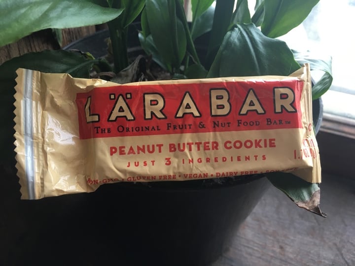 photo of Larabar Peanut Butter Cookie shared by @kdszel on  15 Feb 2020 - review