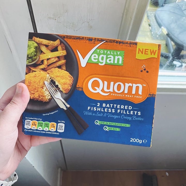 review photo of Quorn 2 Battered Fish Free Fillets shared by @veganlibby on 08 Jan 2020 - review