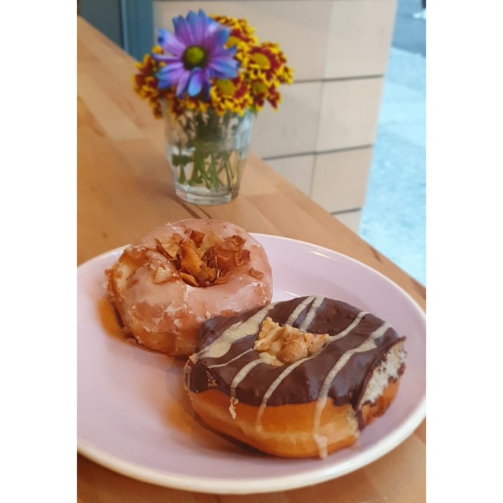 photo of Brammibal's Donuts Vegan Donut shared by @veganlmk on  24 Sep 2021 - review