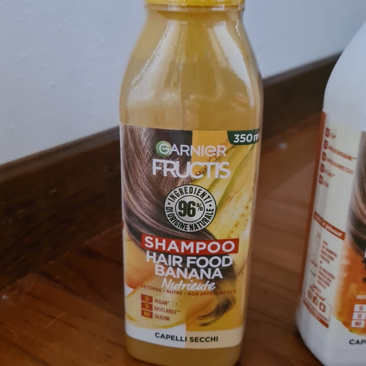 photo of Garnier Fructis Hair Food Banana Shampoo shared by @serenacuzzocrea on  15 Jun 2022 - review
