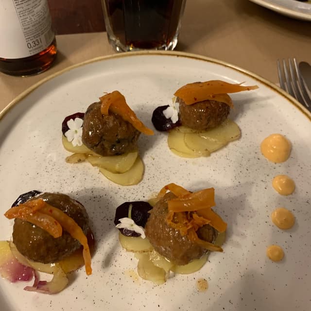 Photo of the dish “Albóndigas a la naranja”