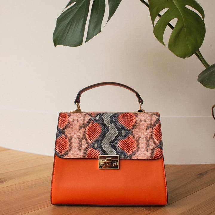 review photo of Kinds of Grace Paradisio Polished Satchel shared by @hakamme on 07 Mar 2020 - review