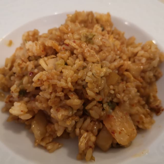 菜肴“Kimchi bokkeum bap”的照片