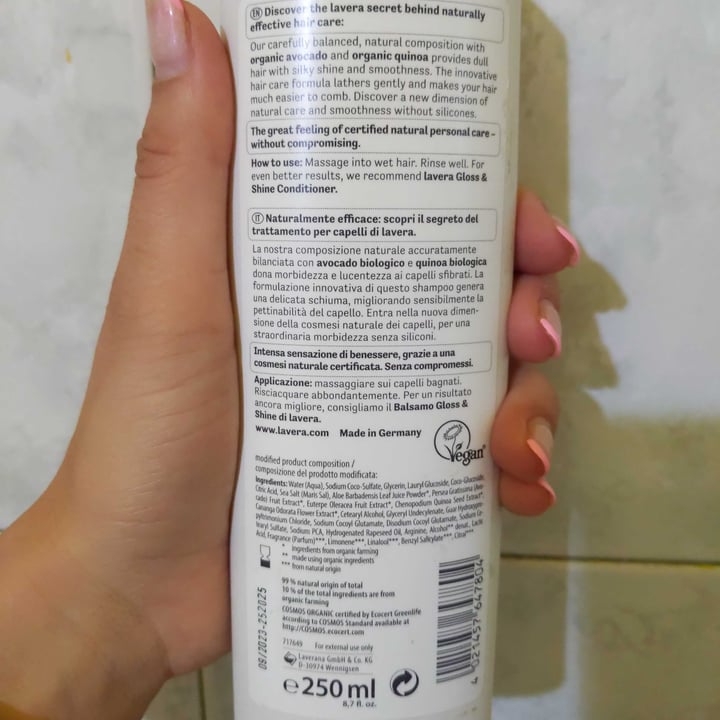 review photo of Lavera Naturkosmetik shampoo gloss And Ahine shared by @holymarta on 18 Sep 2022 - review