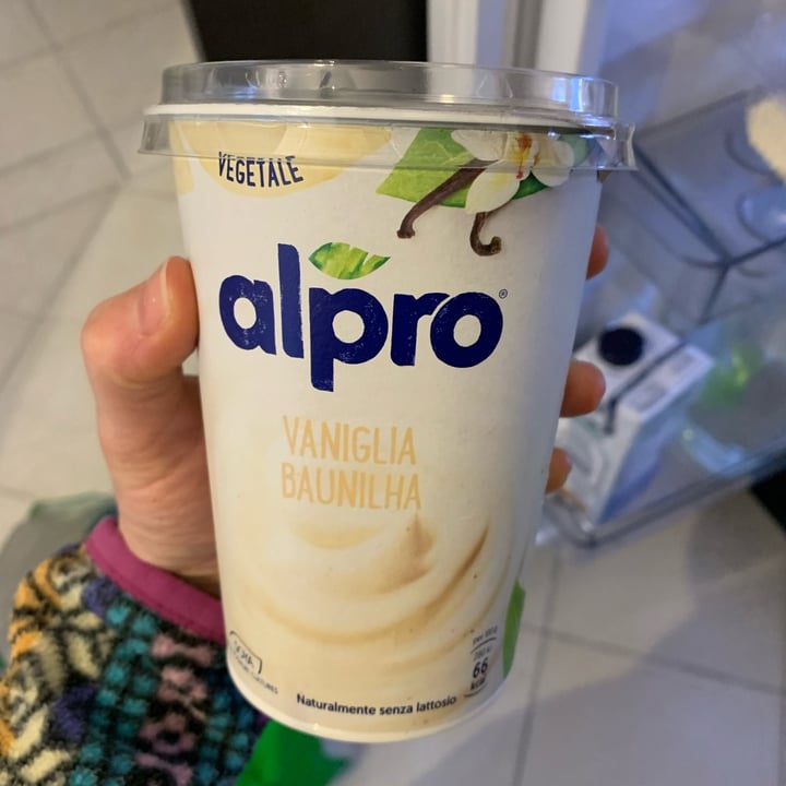 review photo of Alpro Alpro Yogurt Soia Vaniglia shared by @brendaserenda on 14 Mar 2022 - review