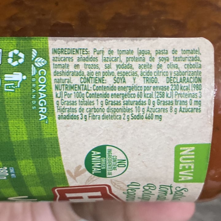 review photo of Hunt's Salsa de tomate estilo boloñesa vegana shared by @anaavaal on 22 Apr 2022 - review